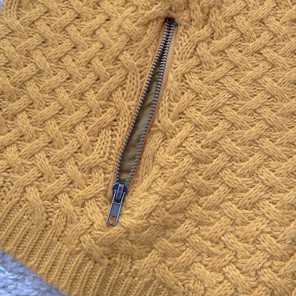 Dress Barn, Mustard Yellow tunic sweater, 3/4 sleeves, zipper detail, size L - Picture 2 of 7